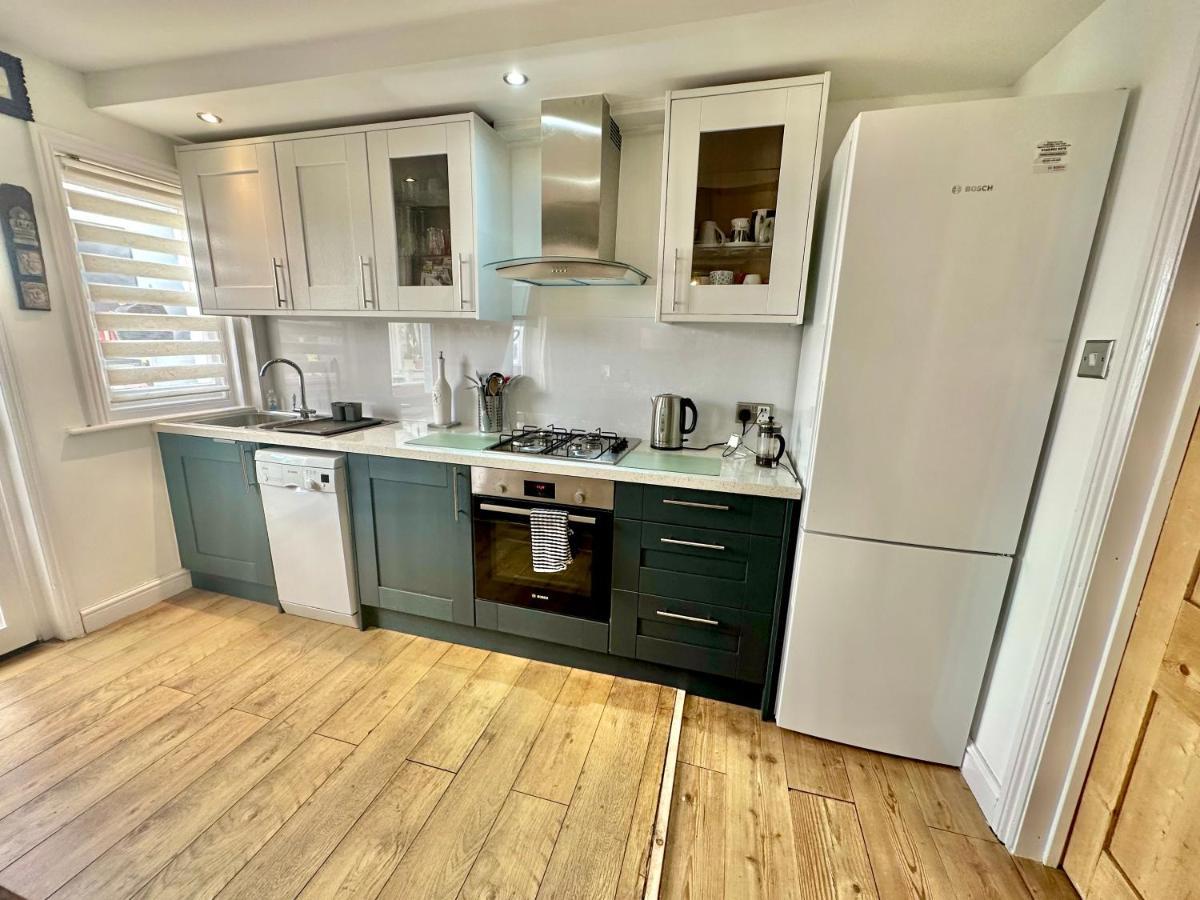 Garden Cottage - 3 Bedroom Close To Town And Beach Bournemouth Exterior foto